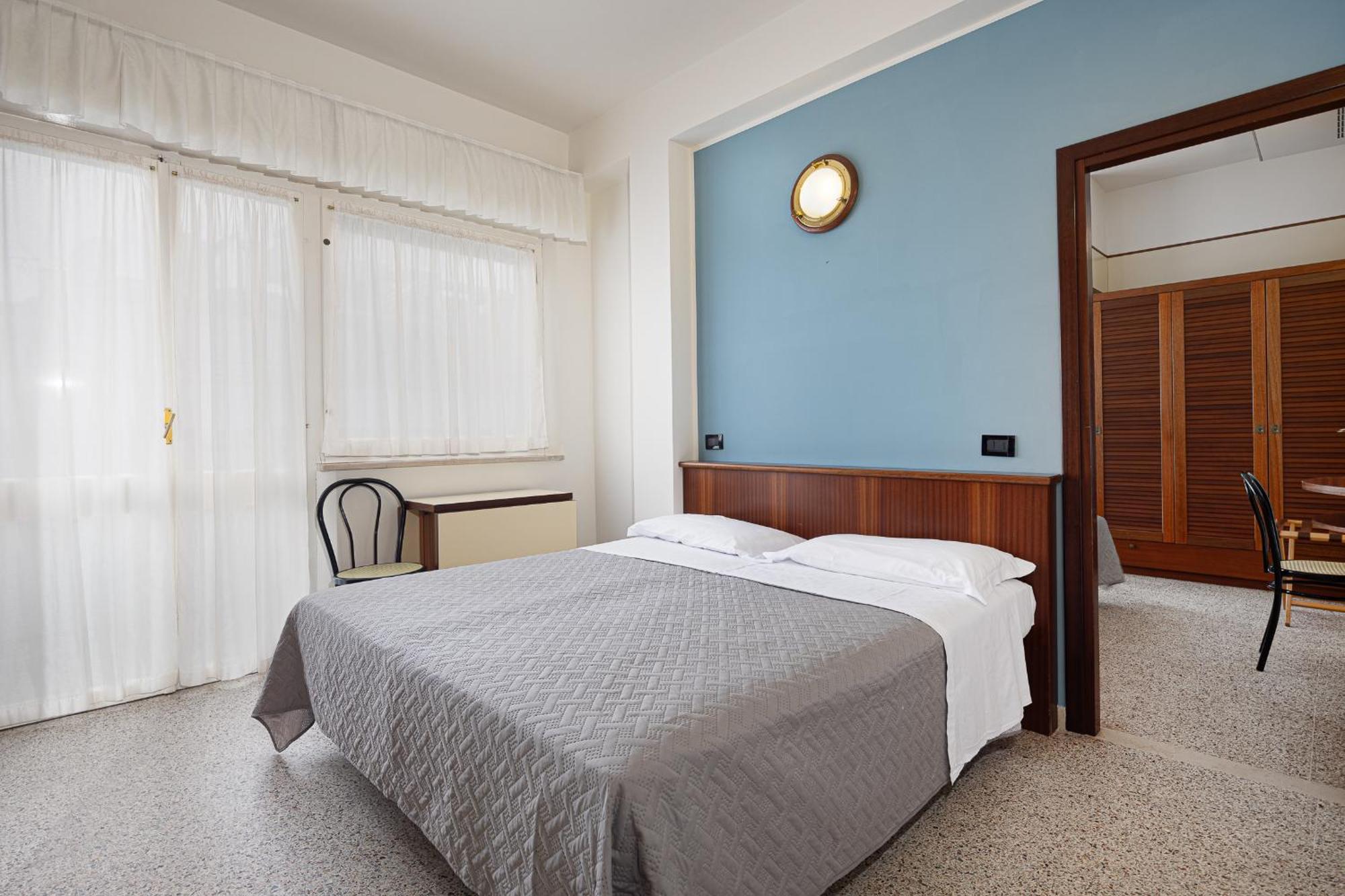 Hotel Avana Fronte Mare 리치오네 외부 사진