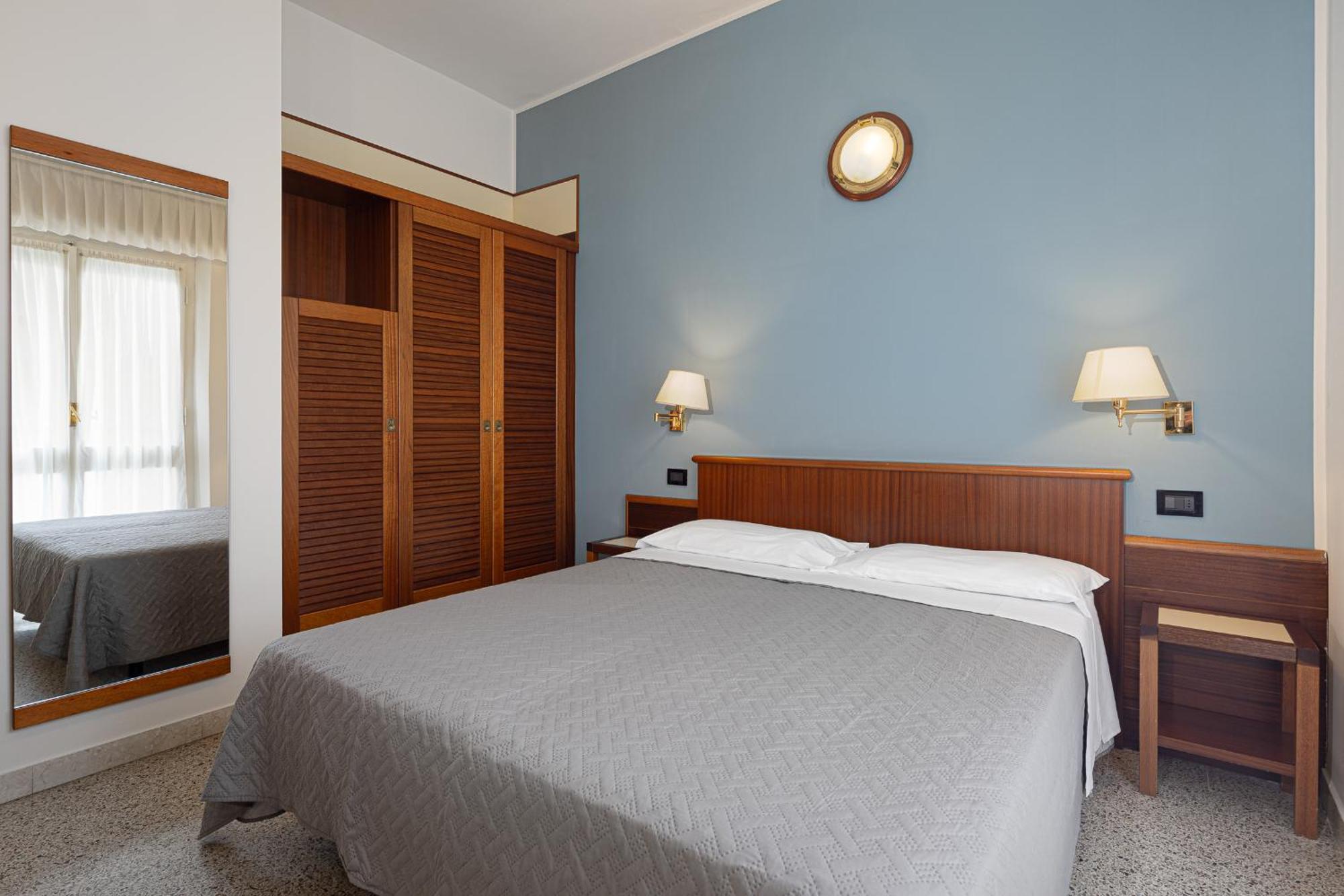 Hotel Avana Fronte Mare 리치오네 외부 사진