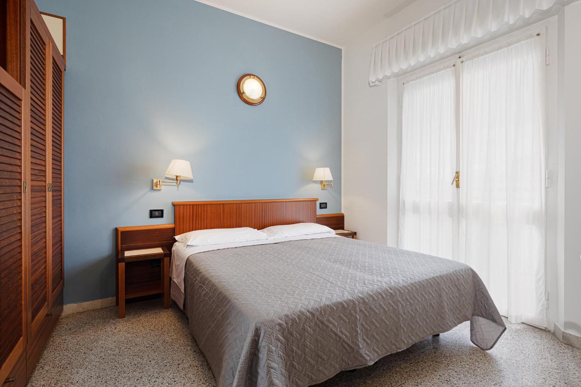 Hotel Avana Fronte Mare 리치오네 외부 사진