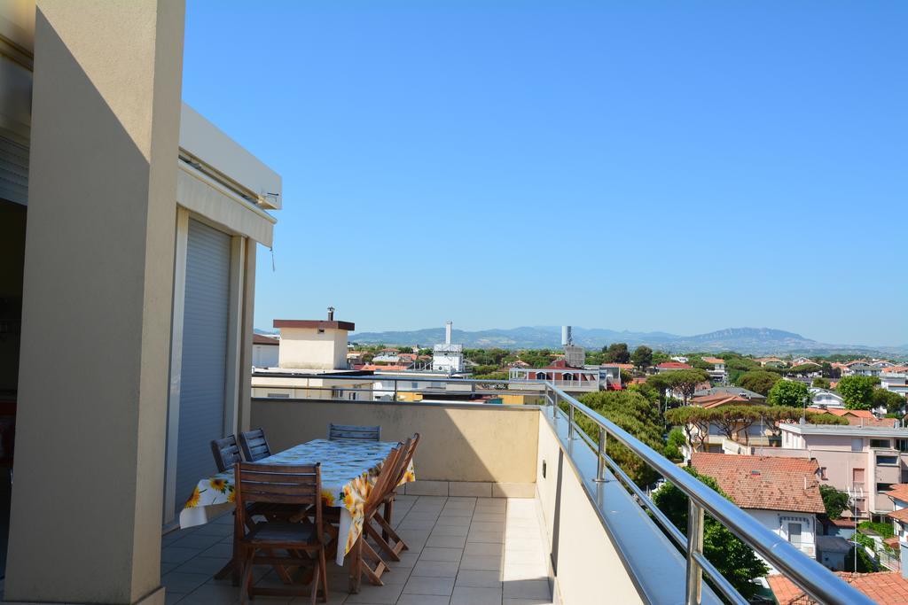 Hotel Avana Fronte Mare 리치오네 외부 사진